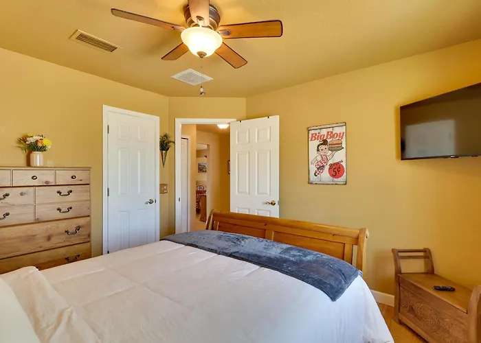 Holiday home Furnished Patio, Grill & Views: Havasu Lake Havasu City
