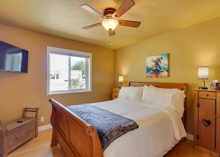 Holiday home Furnished Patio, Grill & Views: Havasu *