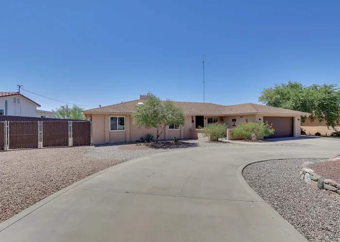 Furnished Patio, Grill & Views: Havasu Holiday home